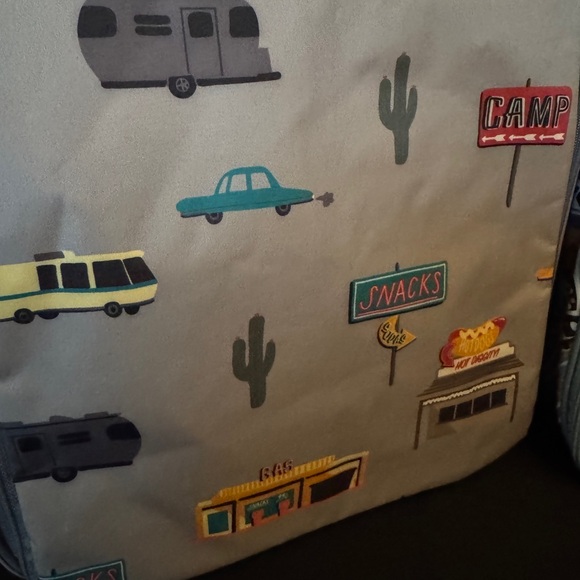 Thirty-One Hanging Traveler Case | NEW | Pick Your Print - Picture 4 of 5